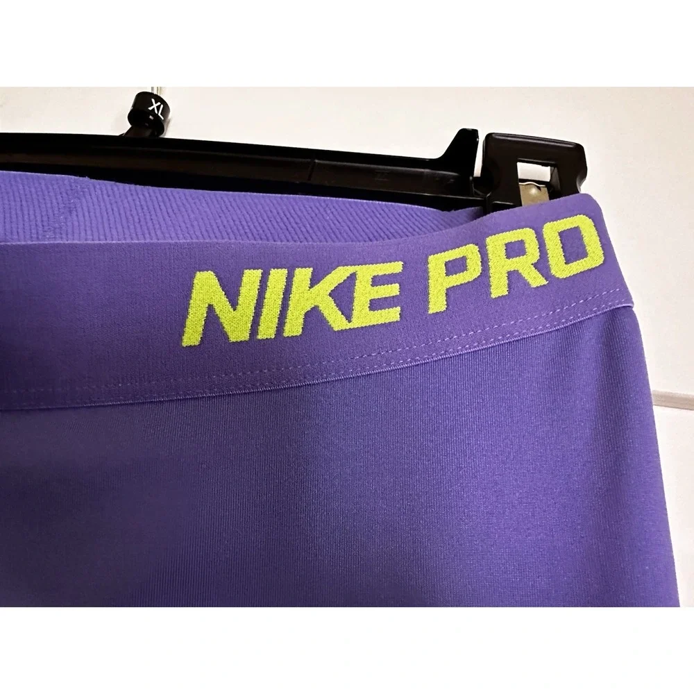 Nike‎ PRO Crop Tight Purple/Black Athletic Capri Leggings Small